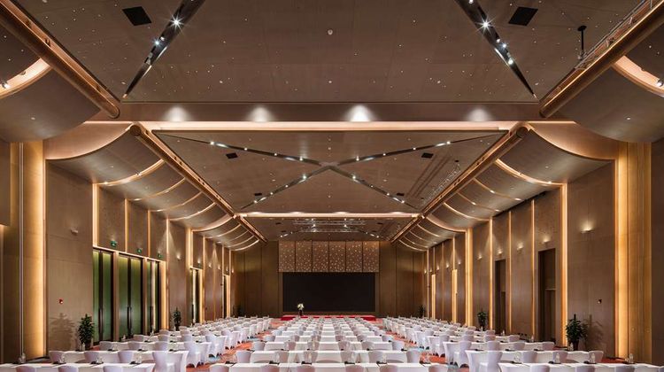 Hilton Jiuzhaigou Resort Meeting
