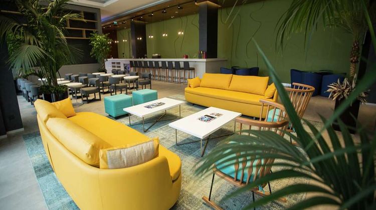 Hampton by Hilton Bolu Lobby