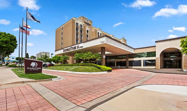 DoubleTree by Hilton Whittier LosAngeles Exterior