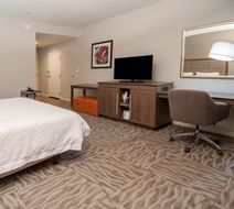 Hampton Inn Opelousas Room
