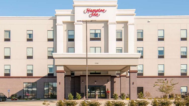 Hampton Inn Opelousas Exterior