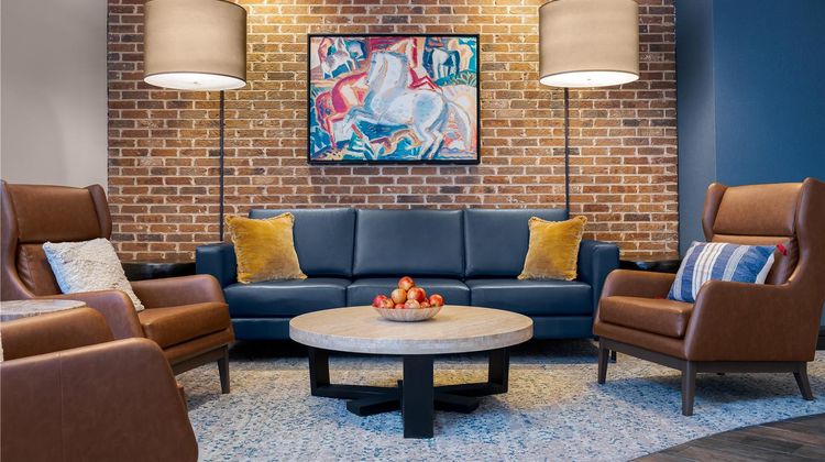 Hampton Inn & Suites Memphis Germantown Lobby