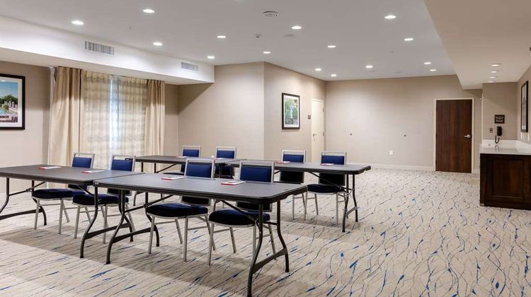 Hampton Inn Wetumpka Meeting