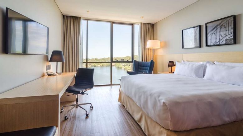 <b>Hampton by Hilton Montevideo Carrasco Room</b>. Images powered by <a href="https://iceportal.shijigroup.com/" title="IcePortal" target="_blank">IcePortal</a>.
