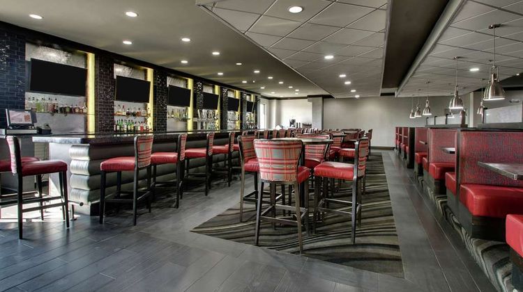 DoubleTree by Hilton Mt Vernon Restaurant
