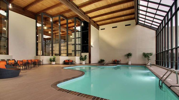 DoubleTree by Hilton Mt Vernon Pool