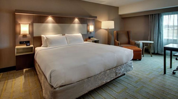 DoubleTree by Hilton Mt Vernon Room