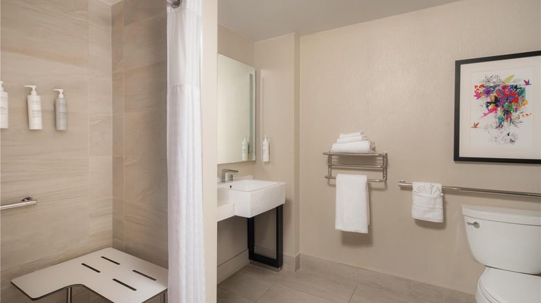 <b>Embassy Suites Manhattan Times Square Room</b>. Images powered by <a href="https://iceportal.shijigroup.com/" title="IcePortal" target="_blank">IcePortal</a>.