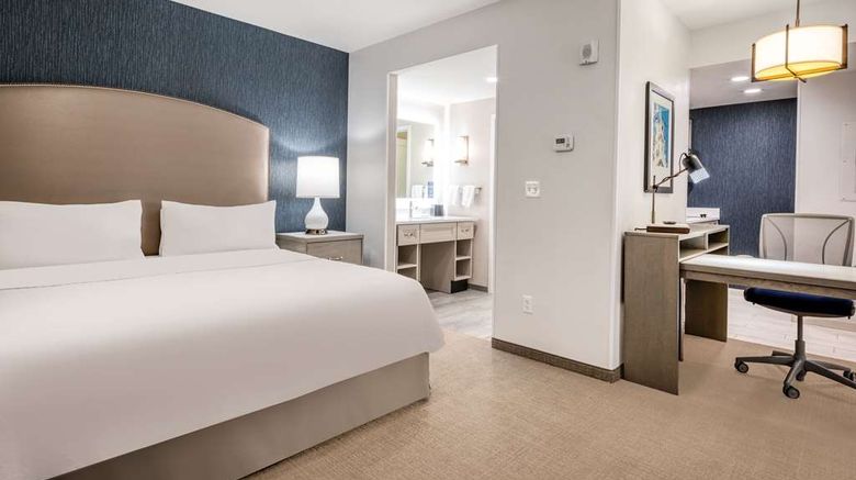 <b>Homewood Suites by Hilton Worcester Room</b>. Images powered by <a href="https://iceportal.shijigroup.com/" title="IcePortal" target="_blank">IcePortal</a>.