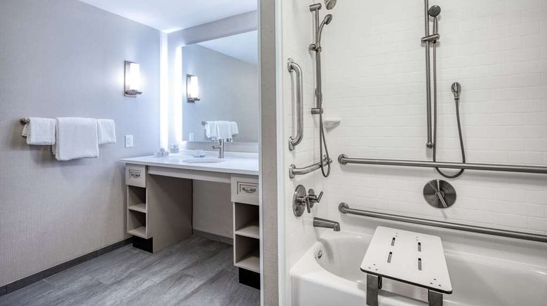 <b>Homewood Suites by Hilton Worcester Room</b>. Images powered by <a href="https://iceportal.shijigroup.com/" title="IcePortal" target="_blank">IcePortal</a>.