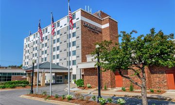 DoubleTree by Hilton Neenah