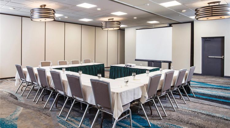 DoubleTree by Hilton Neenah Meeting