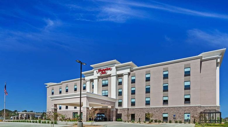 <b>Hampton Inn Ozona West Exterior</b>. Images powered by <a href="https://iceportal.shijigroup.com/" title="IcePortal" target="_blank">IcePortal</a>.