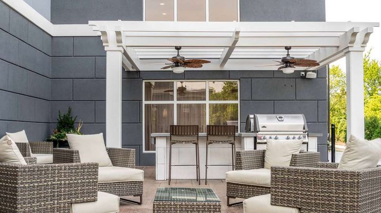 <b>Homewood Suites Philadelphia Plymouth Exterior</b>. Images powered by <a href="https://iceportal.shijigroup.com/" title="IcePortal" target="_blank">IcePortal</a>.