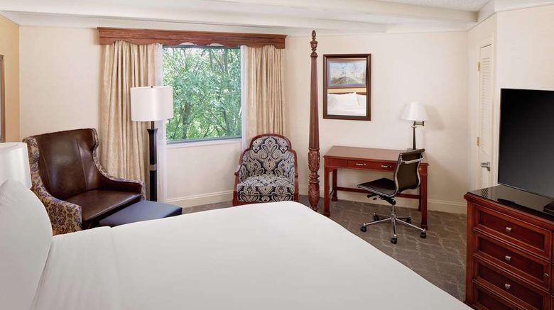 <b>Desmond Hotel Malvern, a Doubletree Room</b>. Images powered by <a href="https://iceportal.shijigroup.com/" title="IcePortal" target="_blank">IcePortal</a>.