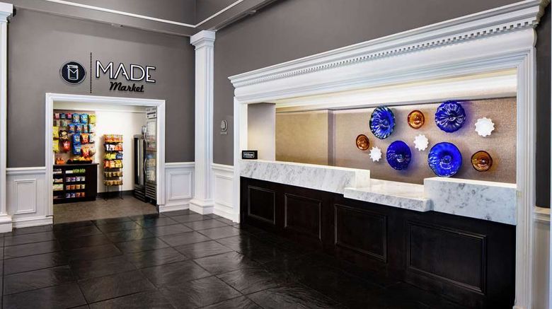 <b>Desmond Hotel Malvern, a Doubletree Lobby</b>. Images powered by <a href="https://iceportal.shijigroup.com/" title="IcePortal" target="_blank">IcePortal</a>.