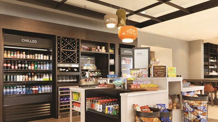 Hilton Garden Inn University Research Pk Restaurant
