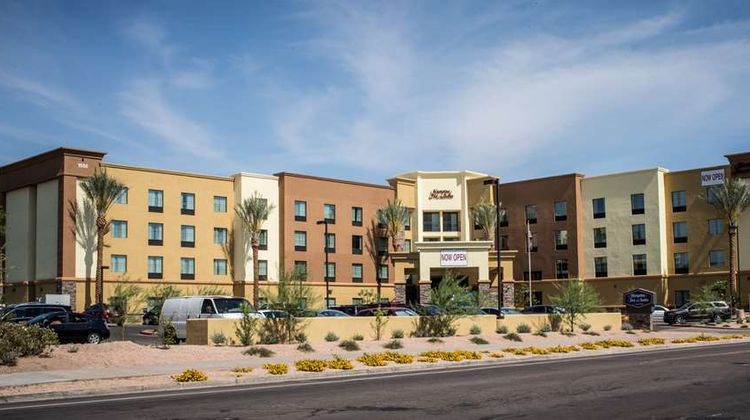 Hampton Inn/Suites Tempe/Phoenix Airport Exterior