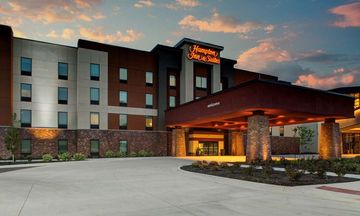 Hampton Inn & Stes-Pittsburg KS Crossing