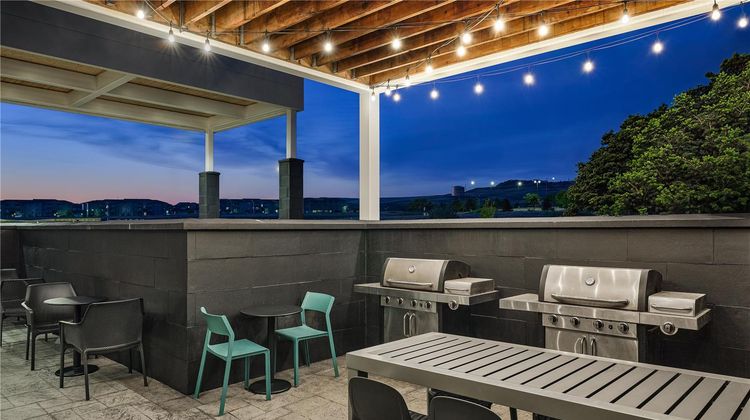 Home2 Suites by Hilton Rapid City Exterior