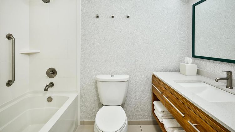 Home2 Suites by Hilton Rapid City Room