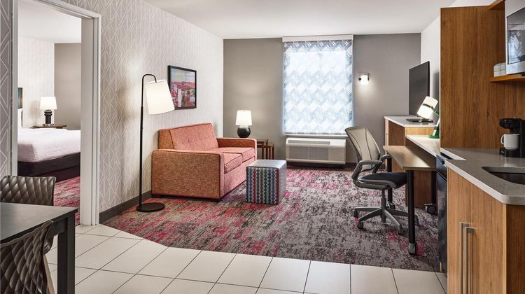 Home2 Suites by Hilton Rapid City Room