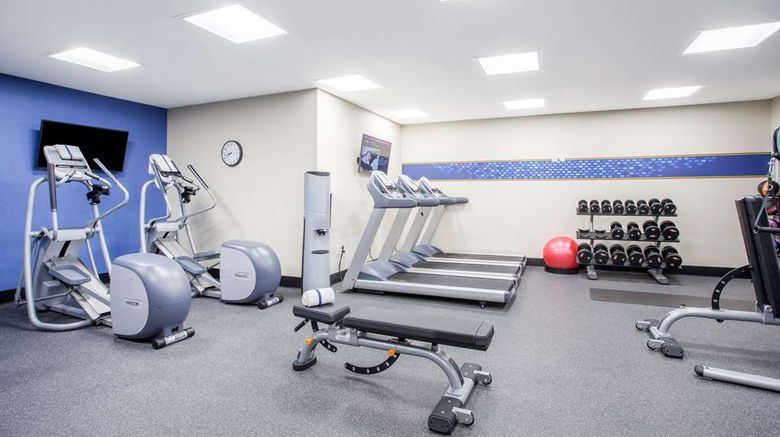 <b>Hampton Inn Rochester Penfield Health</b>. Images powered by <a href="https://iceportal.shijigroup.com/" title="IcePortal" target="_blank">IcePortal</a>.