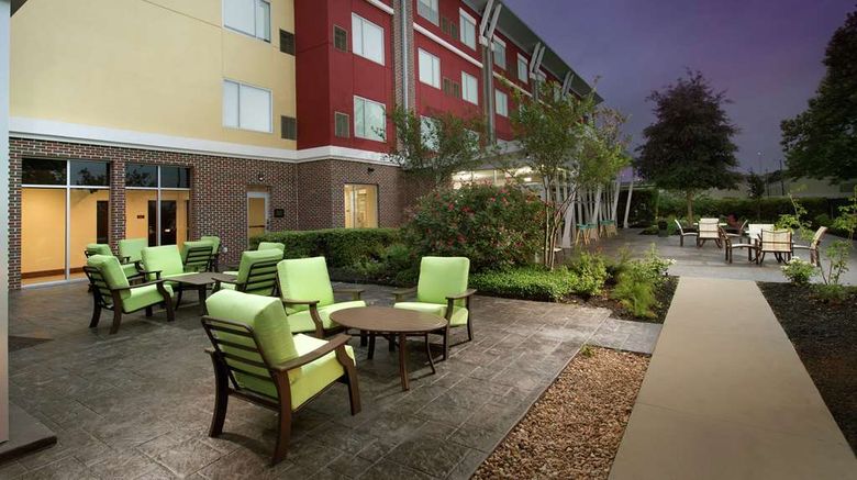 <b>Hilton Garden Inn San Antonio Arpt South Exterior</b>. Images powered by <a href="https://iceportal.shijigroup.com/" title="IcePortal" target="_blank">IcePortal</a>.