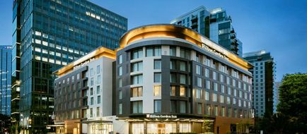 Hilton Garden Inn Bellevue Downtown Exterior