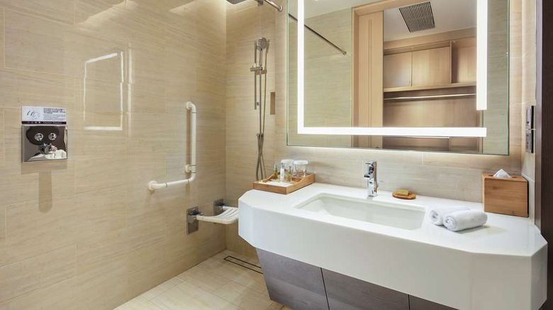 <b>Hilton Garden Inn Shanghai Hongqiao Room</b>. Images powered by <a href="https://iceportal.shijigroup.com/" title="IcePortal" target="_blank">IcePortal</a>.