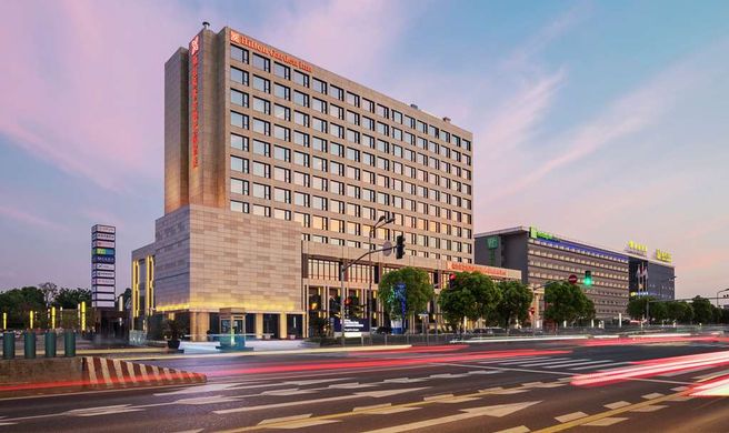 Hilton Garden Inn Shanghai Hongqiao Exterior