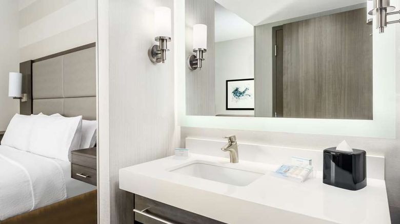 <b>Homewood Suites by Hilton San Jose North Room</b>. Images powered by <a href="https://iceportal.shijigroup.com/" title="IcePortal" target="_blank">IcePortal</a>.