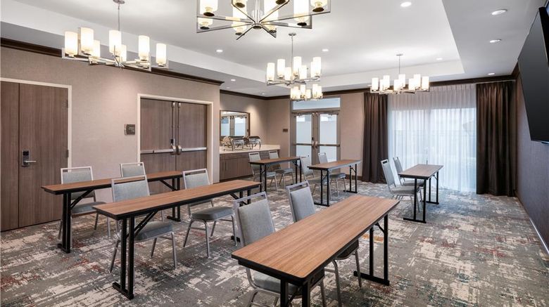 <b>Homewood Suites by Hilton San Jose North Meeting</b>. Images powered by <a href="https://iceportal.shijigroup.com/" title="IcePortal" target="_blank">IcePortal</a>.