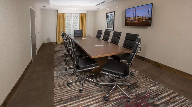 <b>Hampton Inn & Suites Buellton/Santa Ynez Meeting</b>. Images powered by <a href="https://iceportal.shijigroup.com/" title="IcePortal" target="_blank">IcePortal</a>.