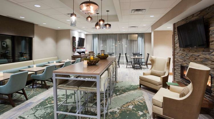 Hampton Inn Spicer Green Lake Restaurant