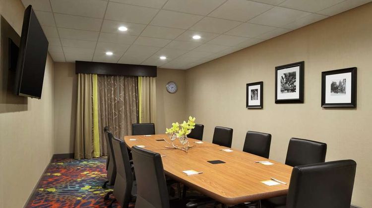 Hampton Inn & Suites St. Louis/Alton Meeting