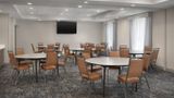 <b>Hampton Inn & Suites St. Louis/Alton Meeting</b>. Images powered by <a href="https://iceportal.shijigroup.com/" title="IcePortal" target="_blank">IcePortal</a>.