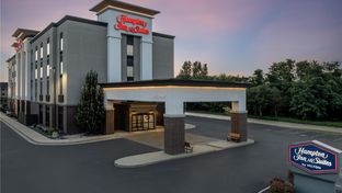 Hampton Inn & Suites St. Louis/Alton