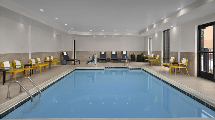Hampton Inn & Suites St. Louis/Alton Pool