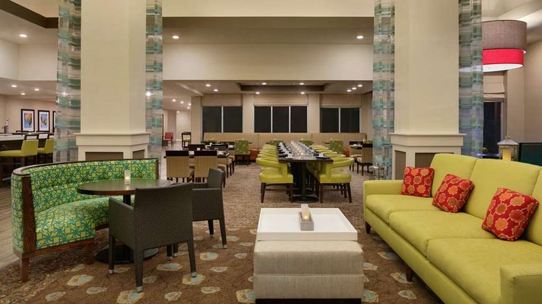 <b>Hilton Garden Inn Statesville Lobby</b>. Images powered by <a href="https://iceportal.shijigroup.com/" title="IcePortal" target="_blank">IcePortal</a>.