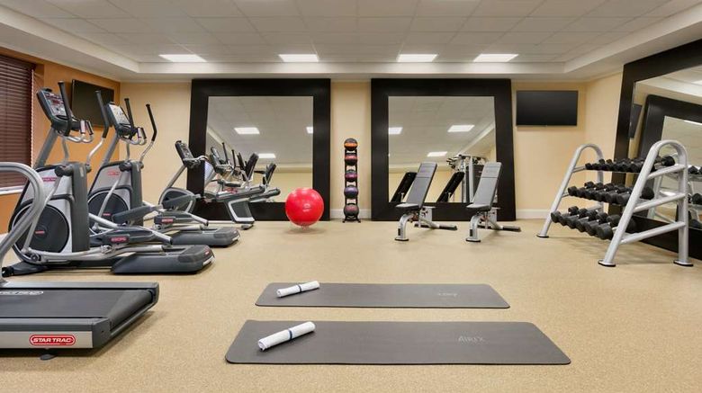 <b>Hilton Garden Inn Statesville Health</b>. Images powered by <a href="https://iceportal.shijigroup.com/" title="IcePortal" target="_blank">IcePortal</a>.