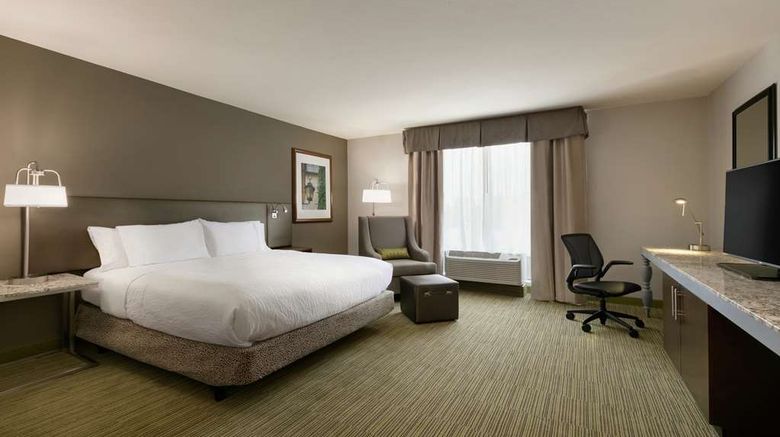 <b>Hilton Garden Inn Statesville Room</b>. Images powered by <a href="https://iceportal.shijigroup.com/" title="IcePortal" target="_blank">IcePortal</a>.