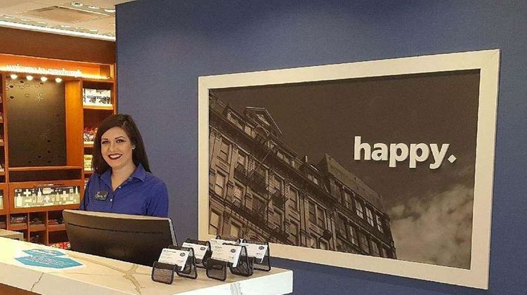 Hampton Inn & Suites Stewart Arpt Lobby