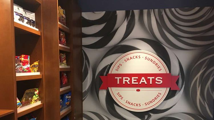 Hampton Inn & Suites Stewart Arpt Restaurant