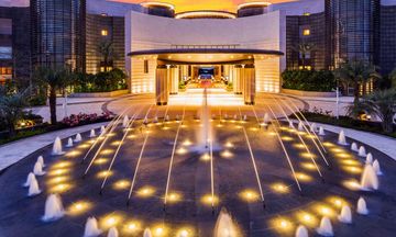 Thousand Cranes Sanya Yazhou Bay Intl Exchg