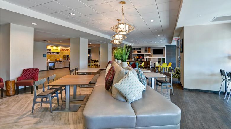 <b>Home2 Suites by Hilton Tampa USF Lobby</b>. Images powered by <a href="https://iceportal.shijigroup.com/" title="IcePortal" target="_blank">IcePortal</a>.