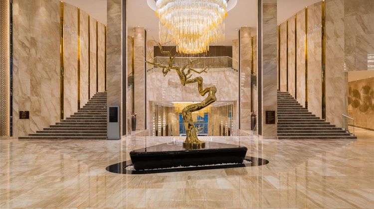 Hilton Astana Lobby