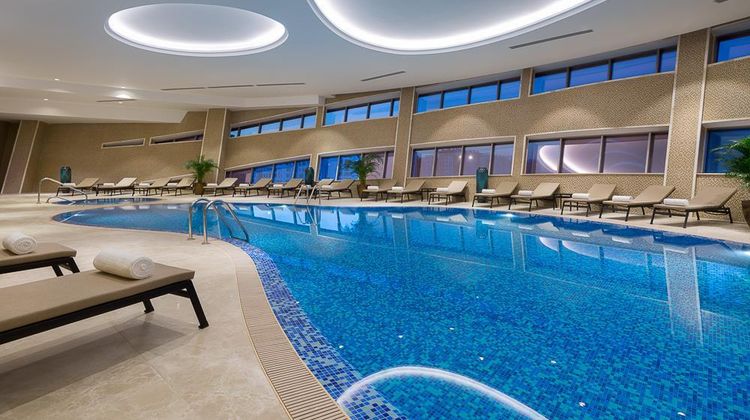 Hilton Astana Pool