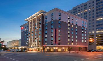 Hampton Inn & Suites Tulsa Downtown