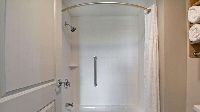 <b>Homewood Suites by Hilton New Hartford Room</b>. Images powered by <a href="https://iceportal.shijigroup.com/" title="IcePortal" target="_blank">IcePortal</a>.